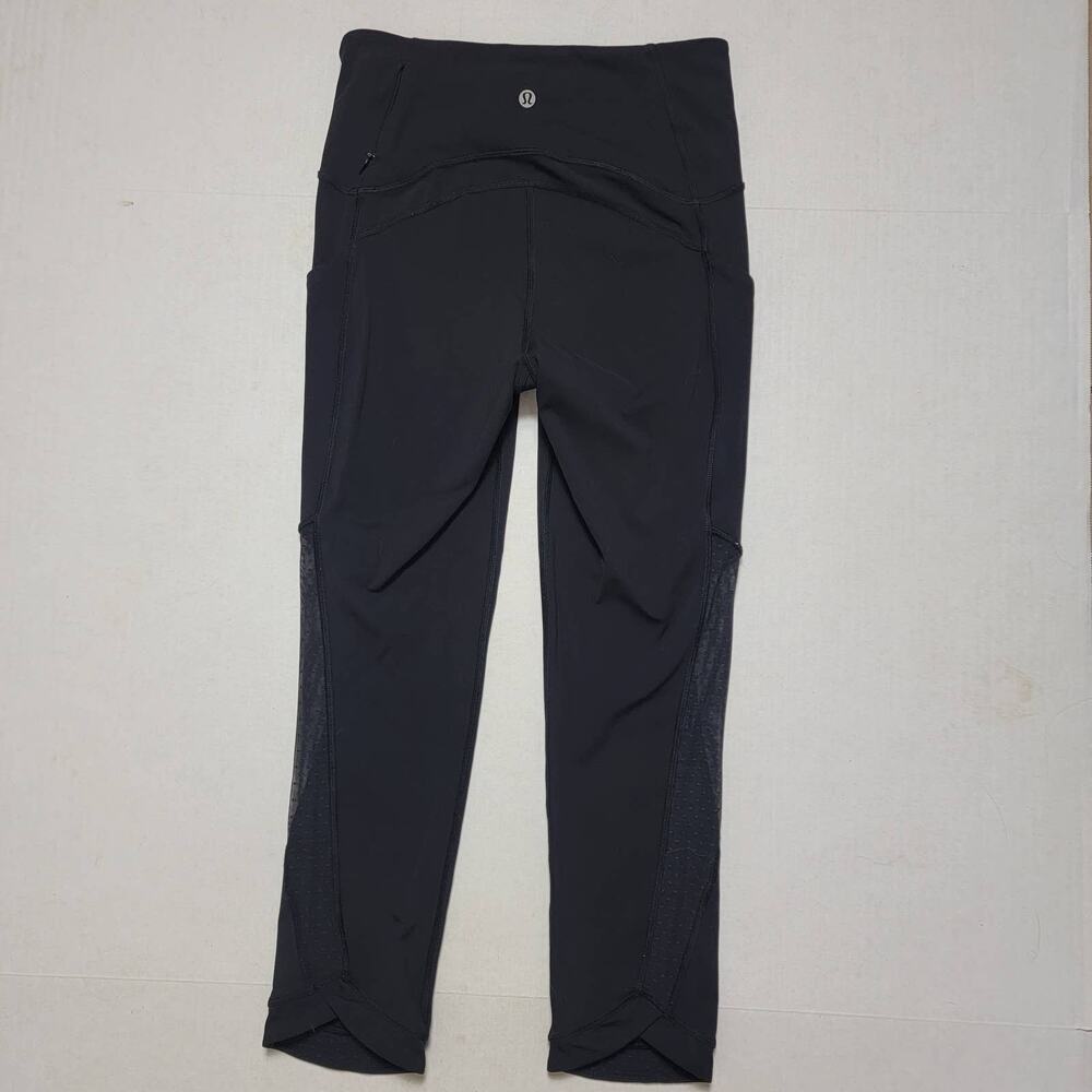 Lululemon Sole Training Crop Leggings SZ 4 - Picture 3 of 4